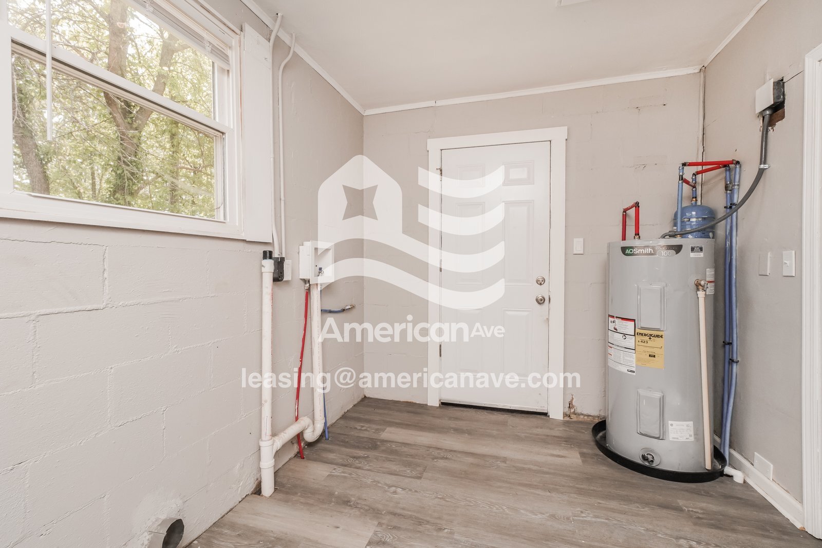 Building Photo - 1727 Klerner Ln