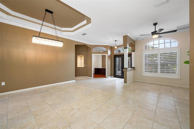 Building Photo - 10675 Park Pl Dr