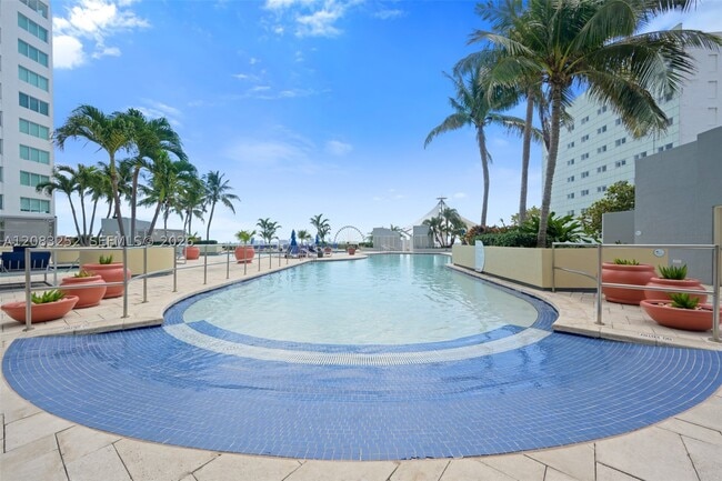 Building Photo - 244 Biscayne Blvd