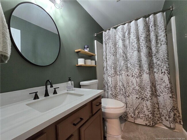 Building Photo - 135 Leggett Dr