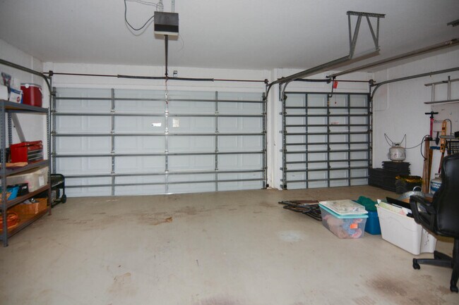 Building Photo - 4676 Manderly Dr