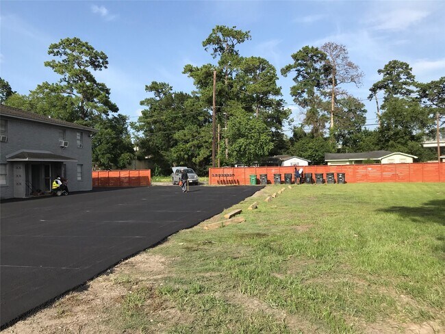 Building Photo - 8717 Spaulding St