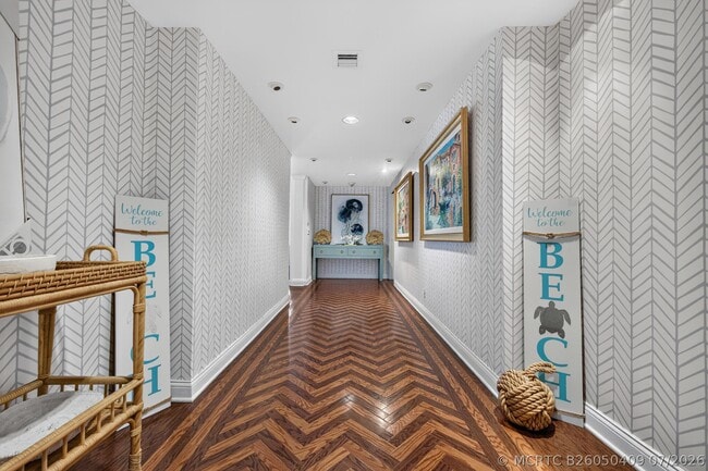 Building Photo - 3140 S Ocean Blvd