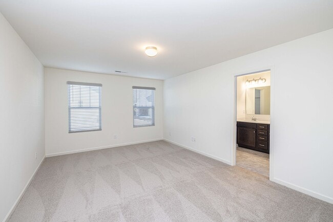 Building Photo - 3 Bed, 2.5 Bath Home with Bonus Loft & Private Owner Suite - Available Late September Move In