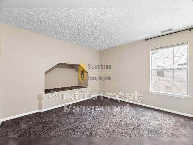 Building Photo - 3717 Finish Line Arch