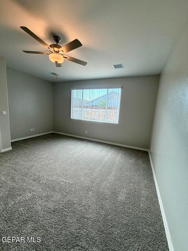 Building Photo - 138 Monteine Trl