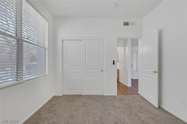 Building Photo - 912 Duckhorn Ct