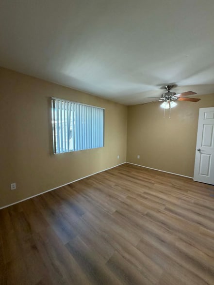 Building Photo - 931 N Euclid Ave