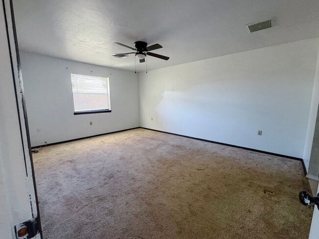 Building Photo - 3021 Del Sur