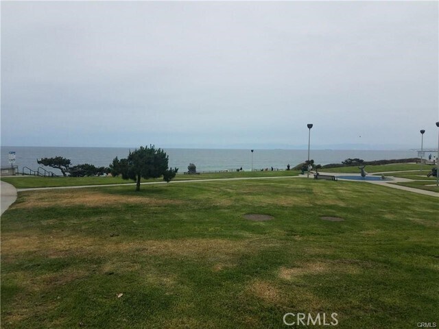 Building Photo - 121 Paseo De La Concha