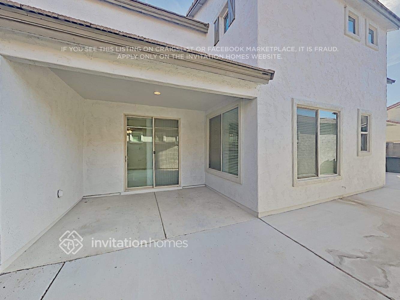 Building Photo - 3293 E Sheffield Rd