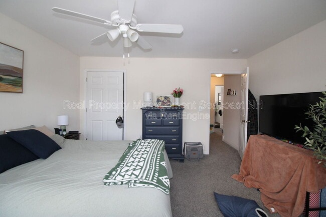 Building Photo - 1 Waverly Dr