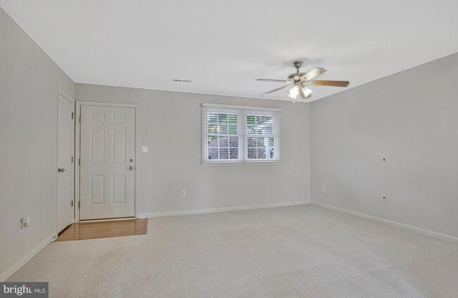 Building Photo - 1420 Knight Ave