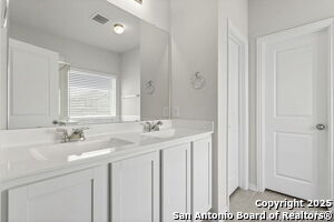 Building Photo - 2625 Lupton Leap