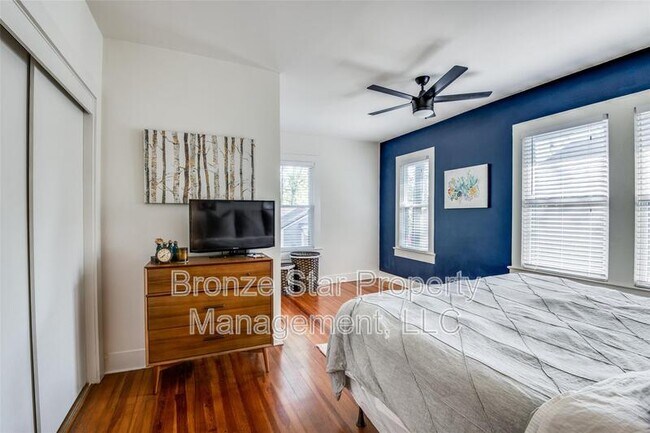 Building Photo - 816 Cristler Ave