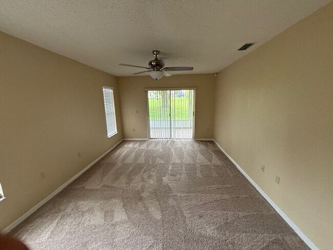 Building Photo - ACCEPTED APPLICATION 10/17/24