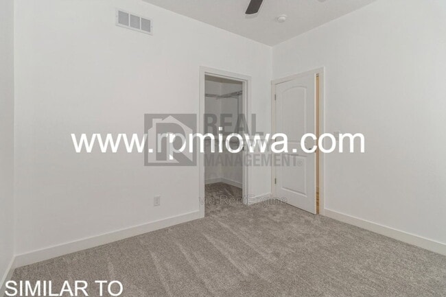 Building Photo - 8914 Hickory Dr