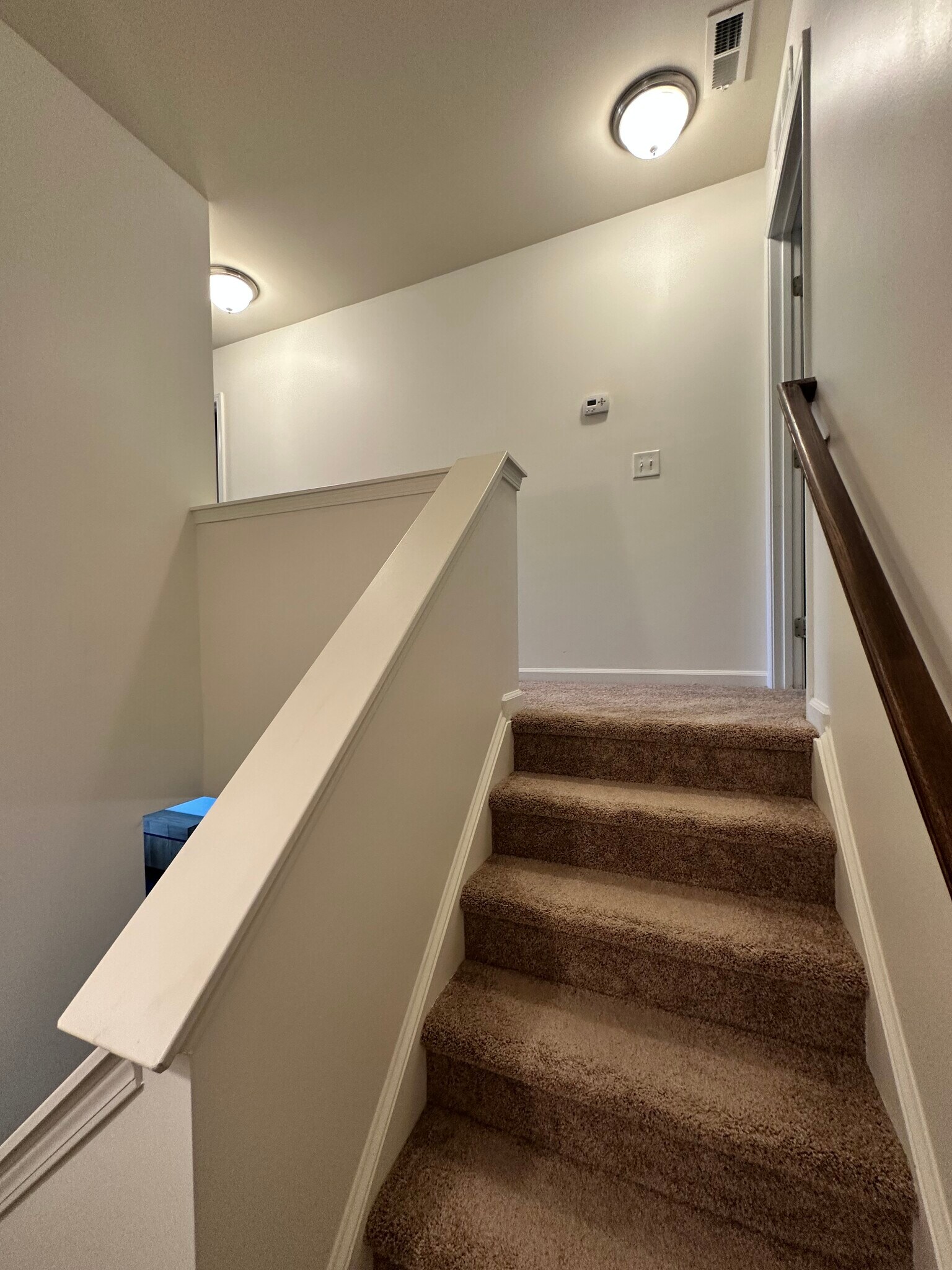 Building Photo - 14 Intuition Cir