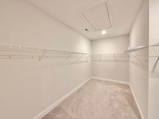 Building Photo - 1120 Copper Beech Ln