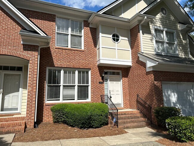 Building Photo - 3 Bedroom | 3.5 Bathroom Raleigh Townhome
