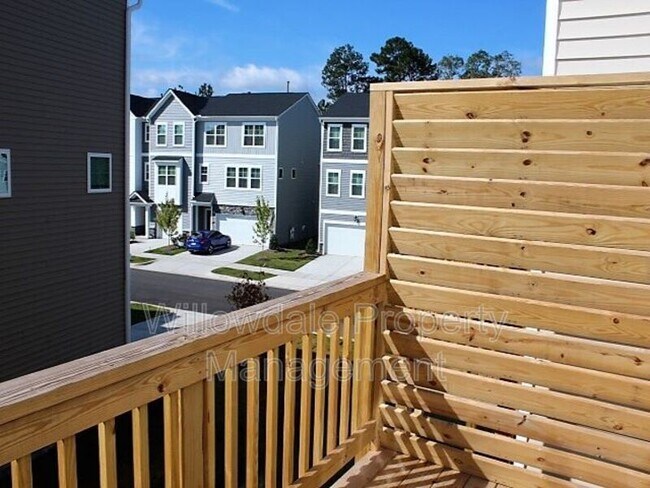 Building Photo - 1079 Shoreside Dr