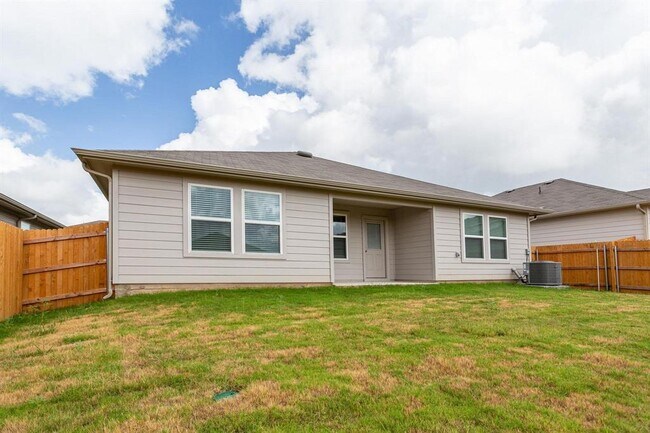 Building Photo - 6009 Ronee Leah Dr