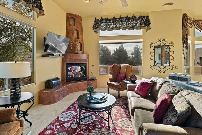 Building Photo - 2450 Mule Deer Rd