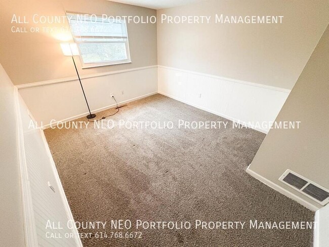 Building Photo - 4601 Paxton Dr S