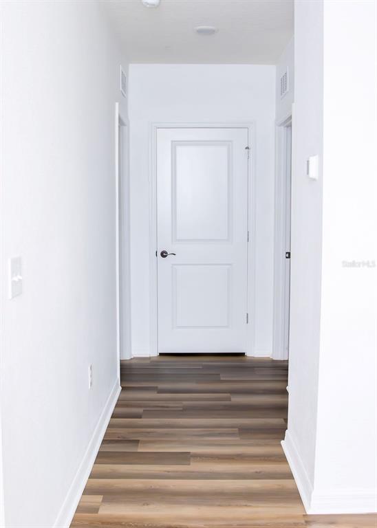 Building Photo - 8089 Pelican Reed Cir