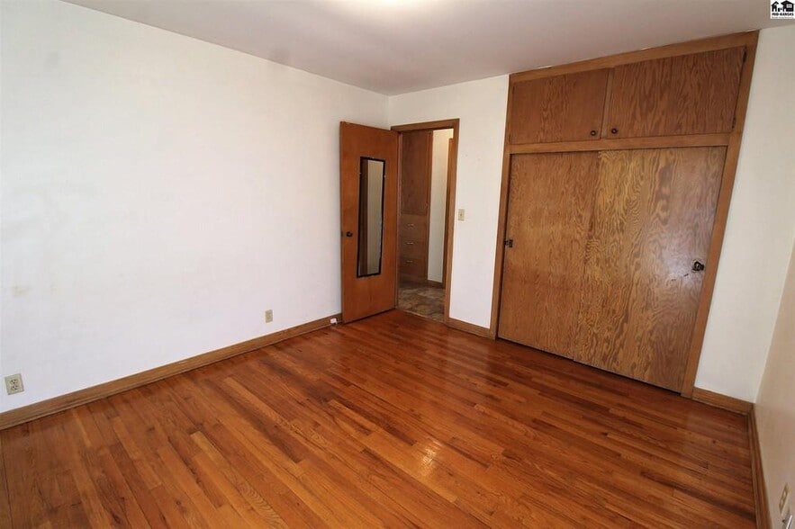 Bedroom #1 - 408 S Garfield Ave