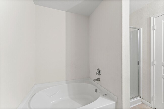 Building Photo - 1722 Ramsay Way