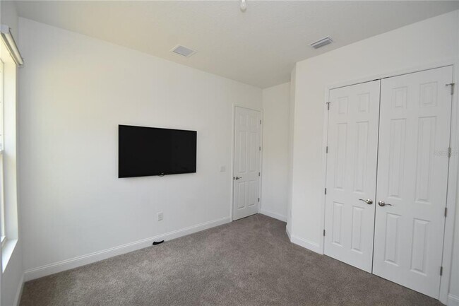 Building Photo - 108 Plainview Dr