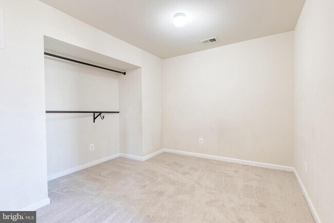 Building Photo - 23216 Observation Dr