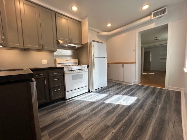Building Photo - 1229 Leon Pl