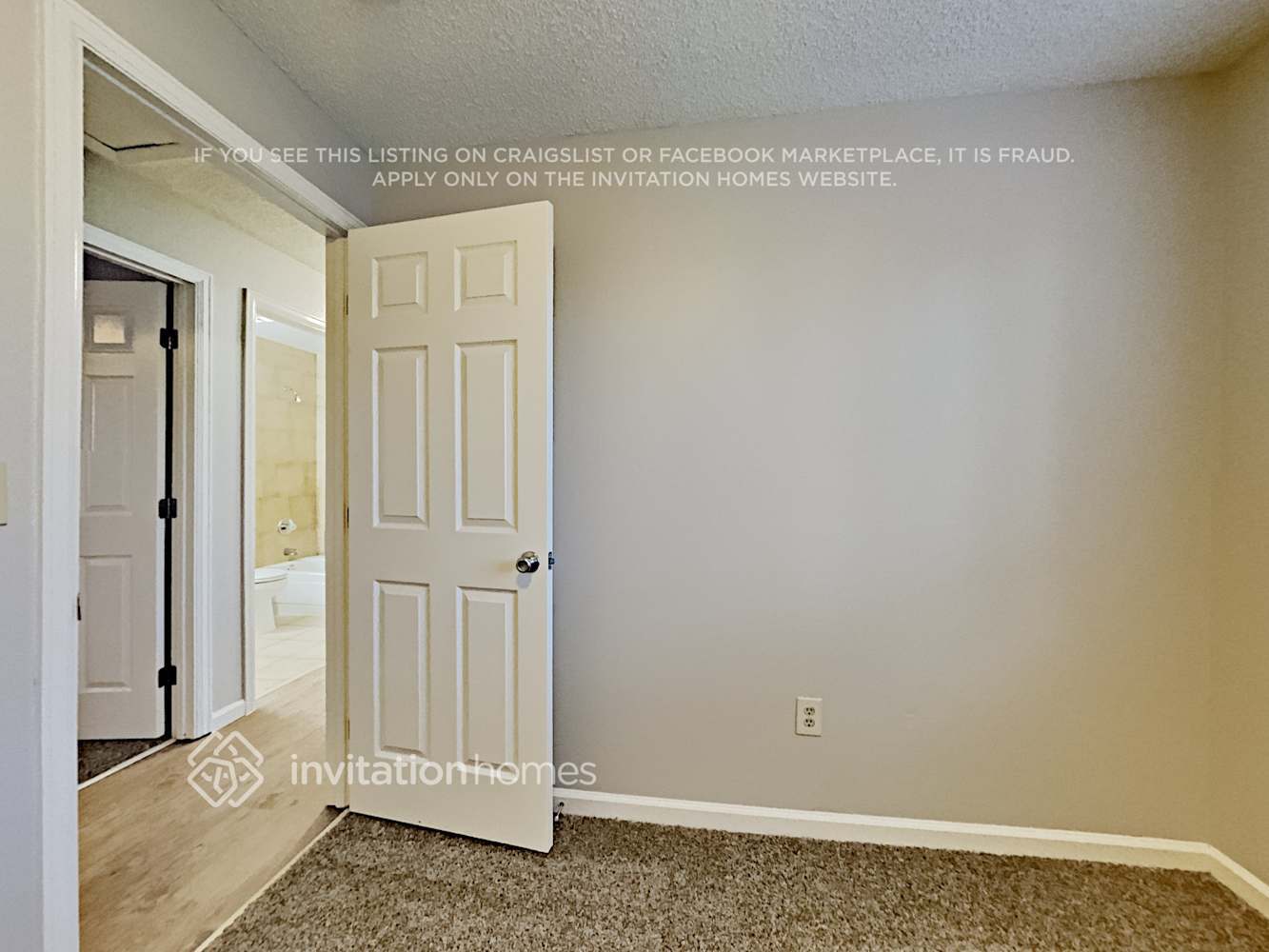 Building Photo - 15831 E Bates Pl