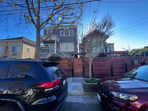 Building Photo - 699 30th St