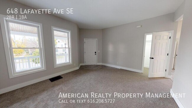 Building Photo - 648 Lafayette Ave SE