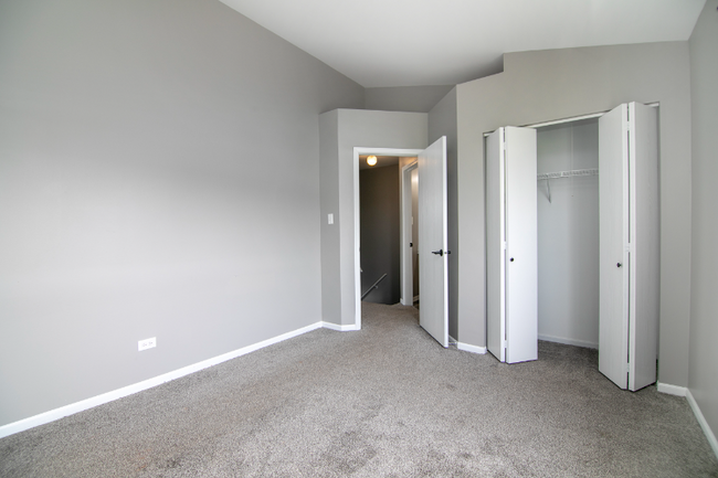 Building Photo - 16430 Teton Dr