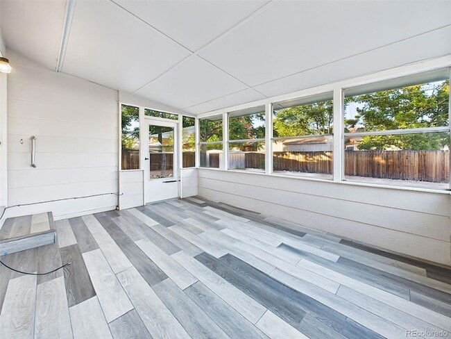 Building Photo - 3065 Penmoor Dr