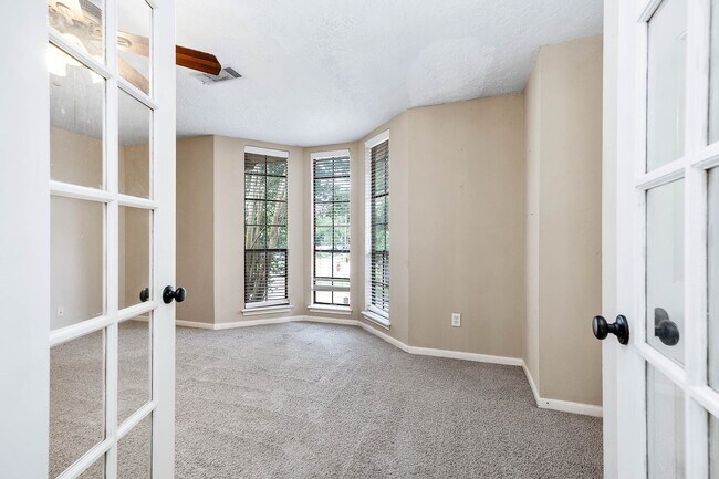 Building Photo - 11635 Snowmass Dr