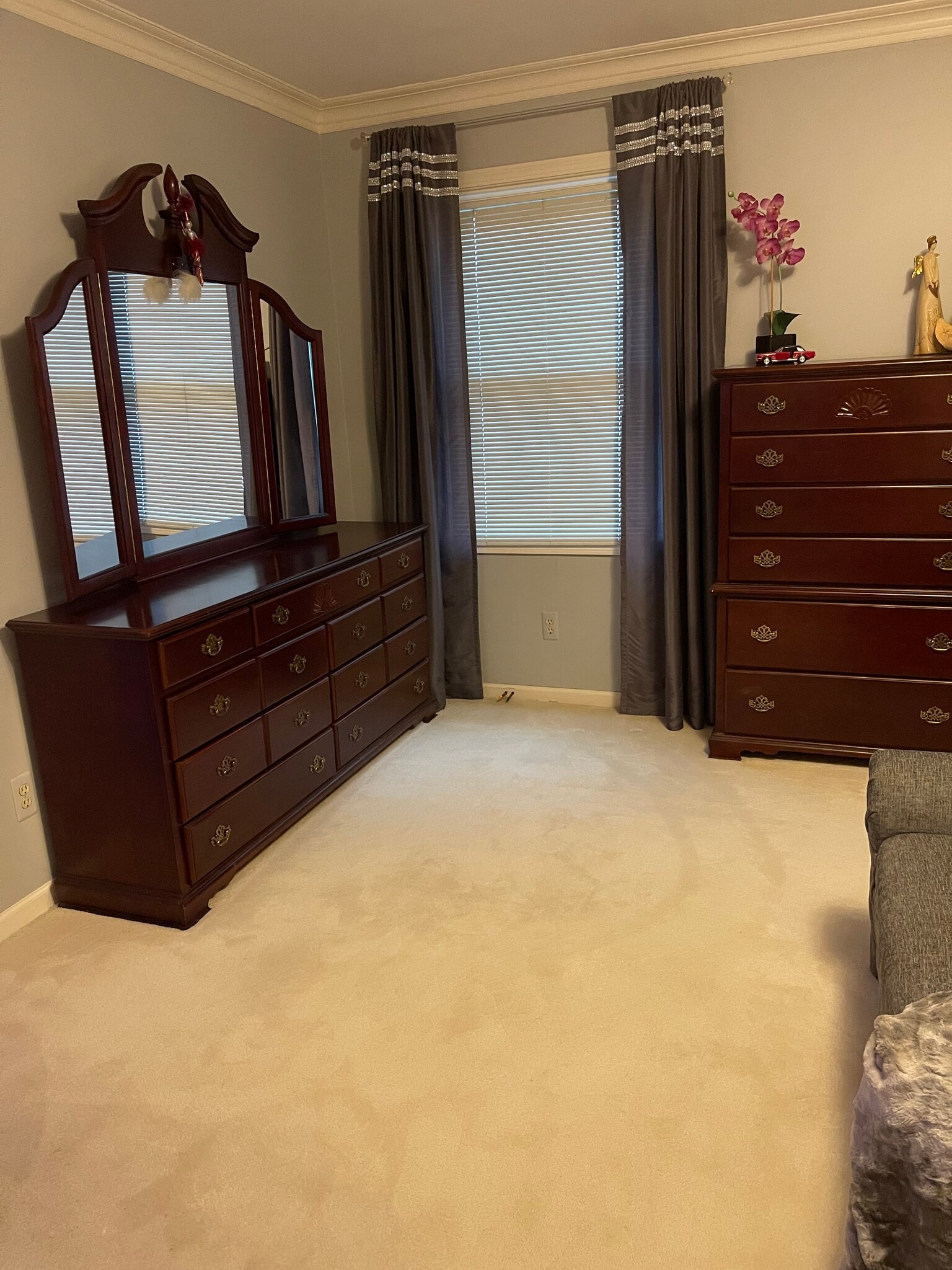 Master bedroom - 6349 Woodhall Ct