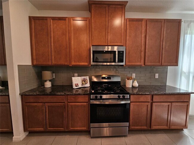 Building Photo - 10171 Milky Way Cir