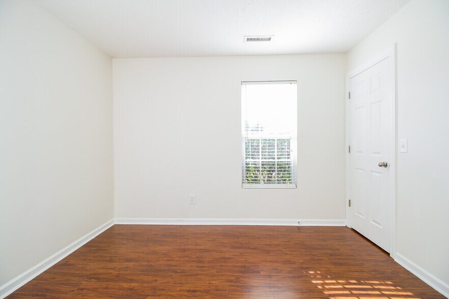 Building Photo - 1632 Antebellum Dr