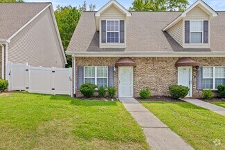Building Photo - Newly renovated 3-bedroom, 2-bathroom town...