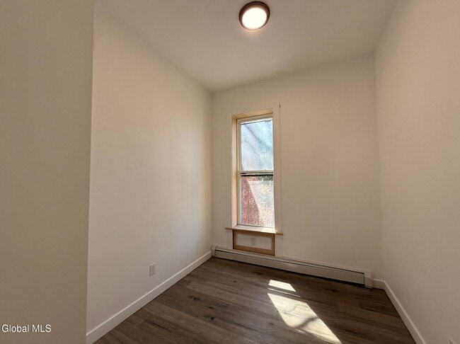 Building Photo - 336 Clinton Ave