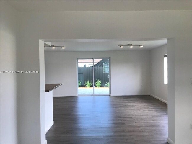 Building Photo - 17940 NW 85th Ave