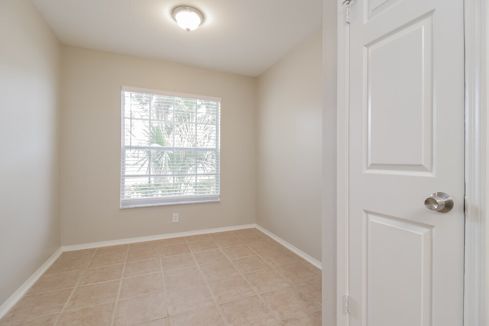 Building Photo - 766 Meadowside Ct