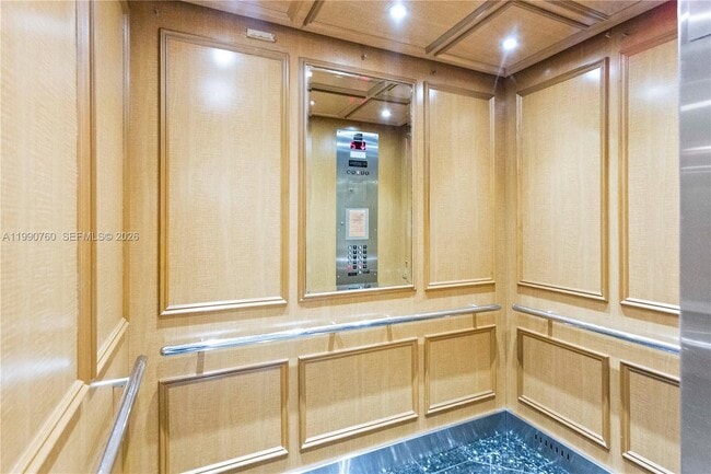 Building Photo - 1101 River Reach Dr