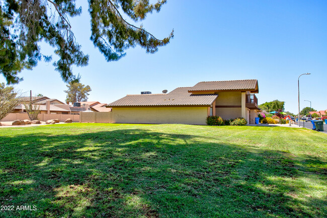 Building Photo - 11601 S Maze Ct