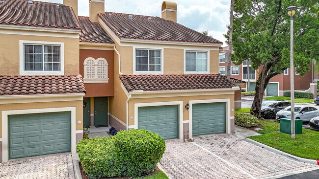 Building Photo - 11781 St Andrews Place